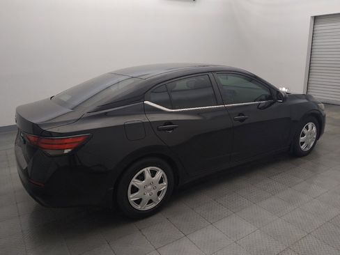 Used 2020 Nissan Sentra S image 10