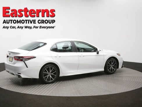 Used 2023 Toyota Camry SE image 36