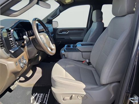 Used 2023 Chevrolet Silverado 1500 LT image 30