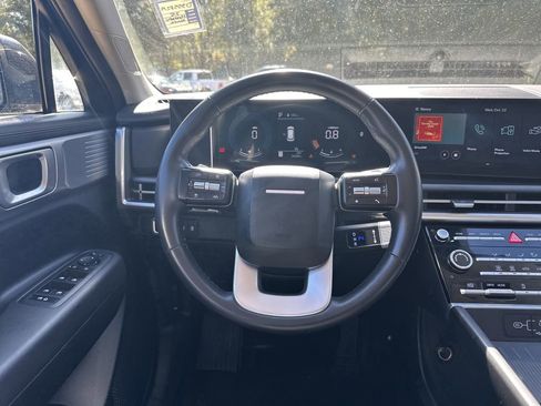 Used 2025 Hyundai Santa Fe SE image 25