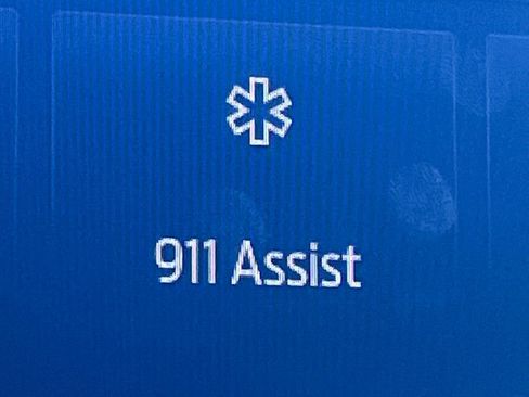 Used 2024 Ford Explorer XLT w/ Equipment Group 202A image 32