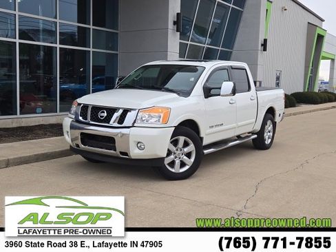 Used 2013 Nissan Titan SL w/ DVD Pkg image 1