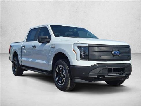 Used 2022 Ford F150 Lightning Pro w/ Tow Technology Package AWD/4WD image 3