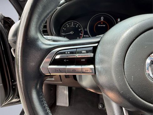 Used 2019 MAZDA MAZDA3 AWD Hatchback w/ Preferred Pkg image 26