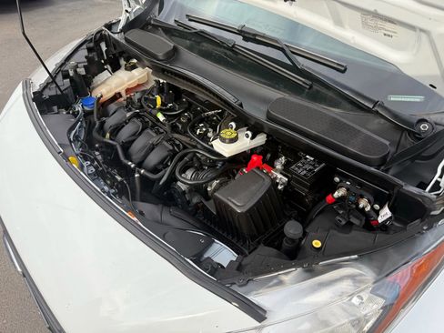 Used 2020 Ford Transit Connect XL image 32