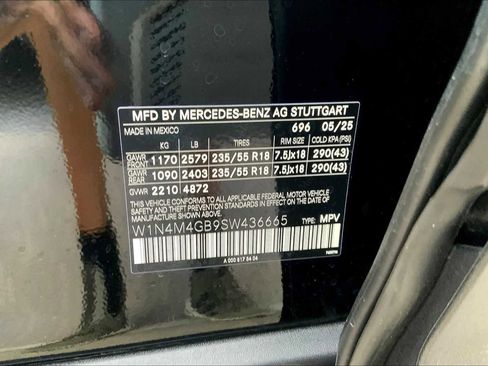 New 2025 Mercedes-Benz GLB 250 GLB 250 image 16