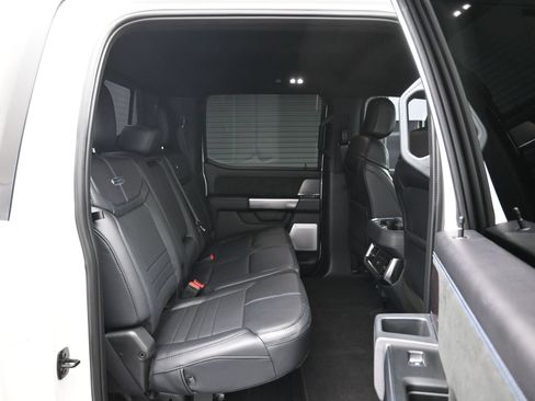 Used 2026 Ford F250 Platinum AWD/4WD image 12