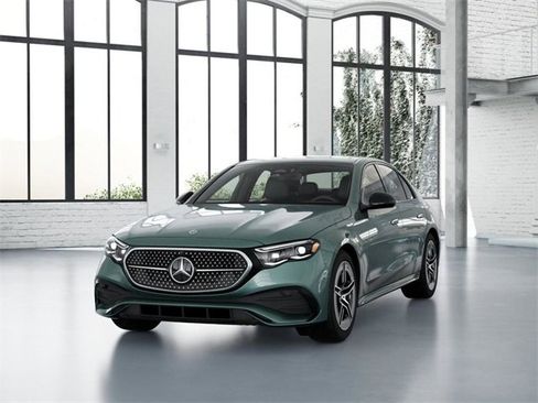 New 2026 Mercedes-Benz E 450 4MATIC Sedan image 41