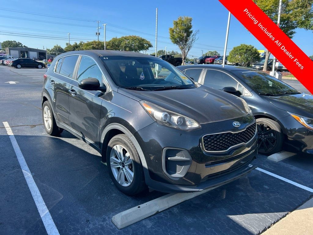 Used 2019 Kia Sportage LX FWD image 1