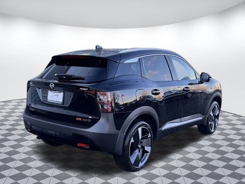 New 2025 Nissan Kicks SR w/ Illumination Package image 3