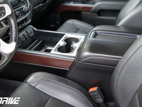 Used 2015 GMC Sierra 2500 SLT w/ Duramax Plus Package image 33