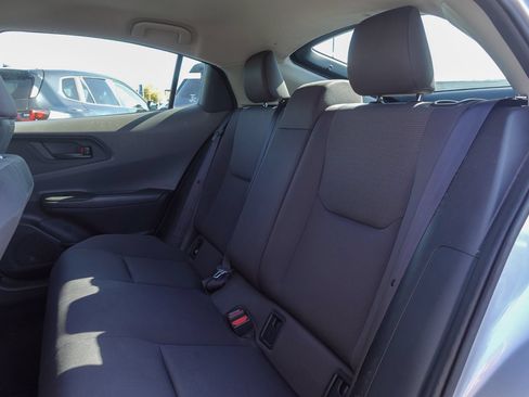Used 2025 Toyota Prius LE FWD image 13