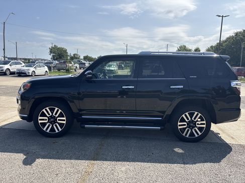 Used 2018 Toyota 4Runner Limited AWD/4WD image 1