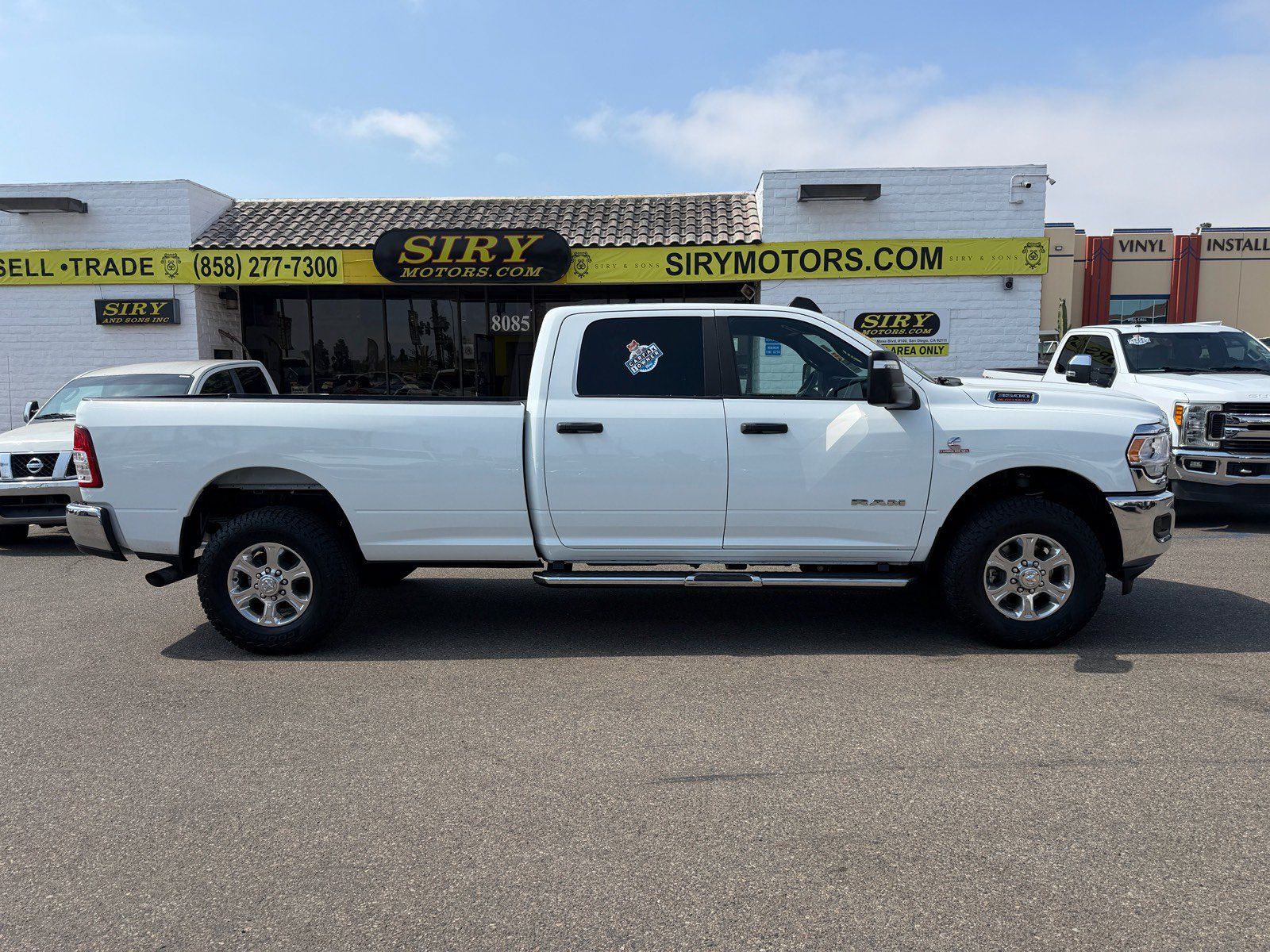 Used 2024 RAM 3500 Big Horn AWD/4WD image 2