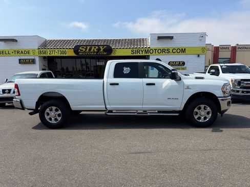 Used 2024 RAM 3500 Big Horn AWD/4WD image 2