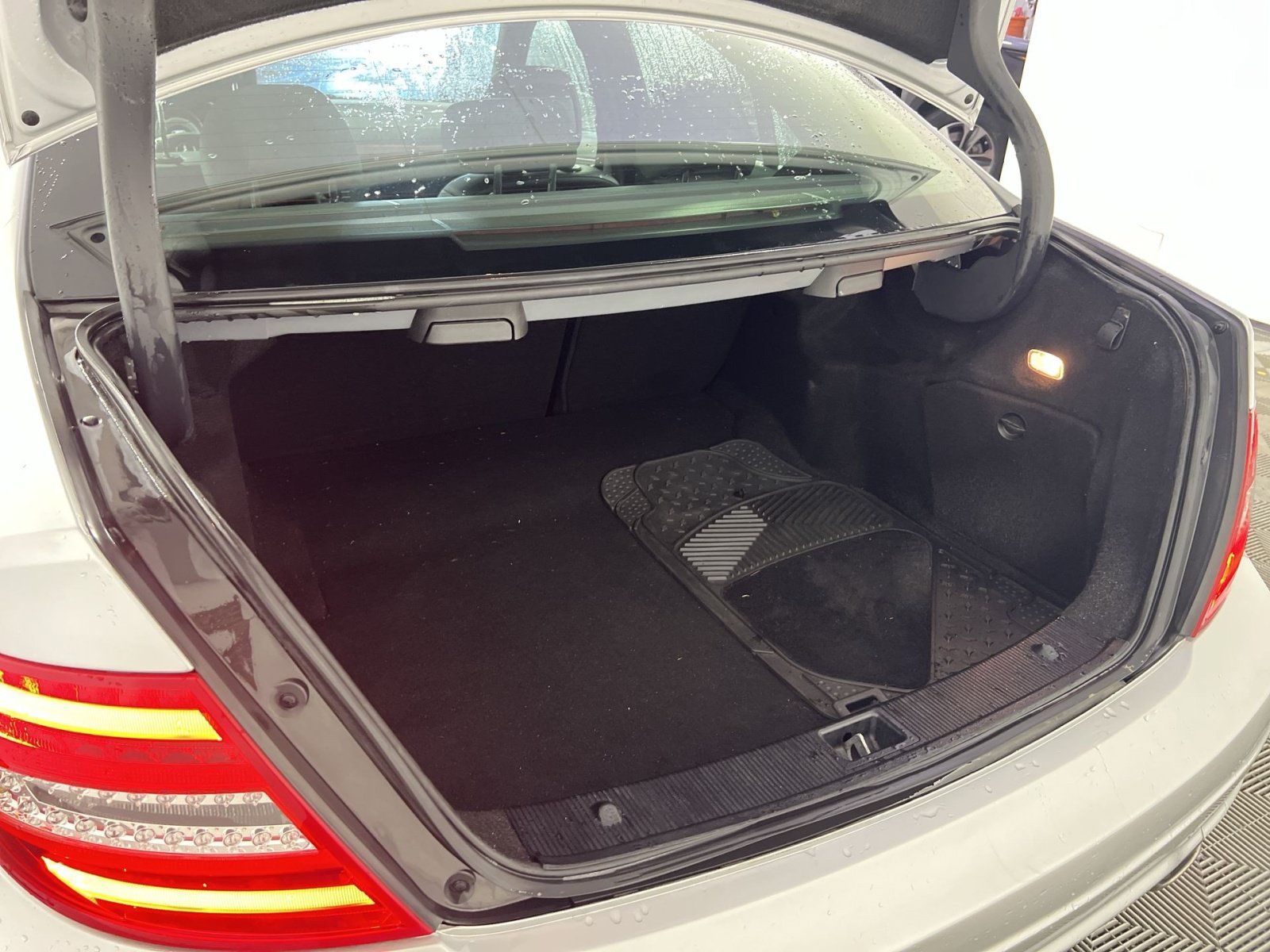 Used 2012 Mercedes-Benz C 300 4MATIC Sedan image 26