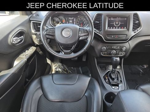 Used 2019 Jeep Cherokee Latitude Plus FWD image 21