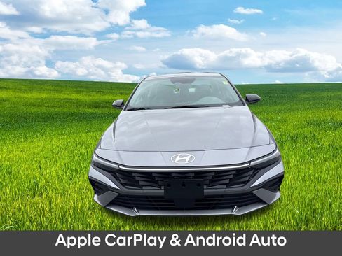 New 2026 Hyundai Elantra SEL Sport Premium FWD image 5