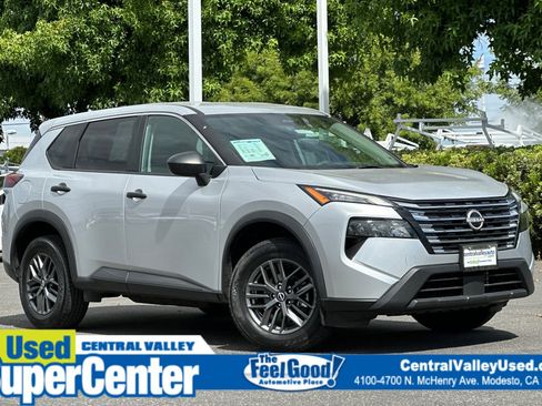 Certified 2024 Nissan Rogue S FWD image 1