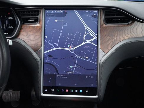 Used 2019 Tesla Model X Long Range AWD/4WD image 42
