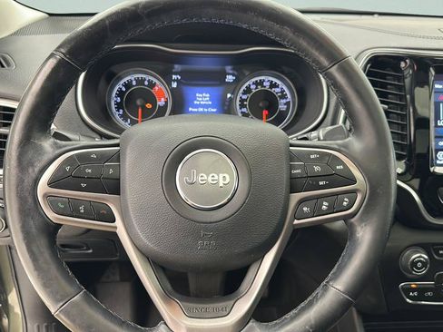 Used 2021 Jeep Cherokee Limited AWD/4WD image 17