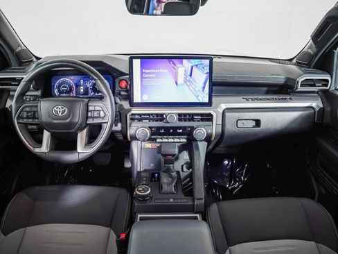 Used 2025 Toyota Tacoma TRD Off-Road w/ TRD Off Road Upgrade Package AWD/4WD image 12