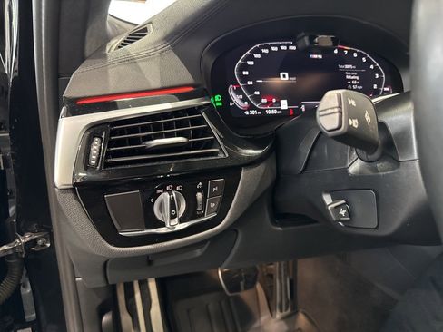 Used 2021 BMW M5 w/ Executive Package image 37