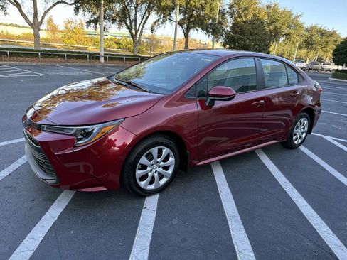 Used 2026 Toyota Corolla LE image 5