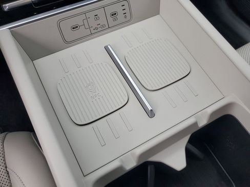 Used 2025 Hyundai Santa Fe SEL image 29