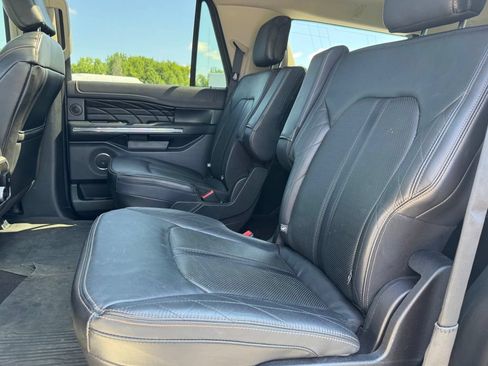 Used 2019 Ford Expedition Max Platinum AWD/4WD image 13
