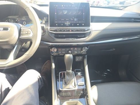 New 2026 Jeep Compass Limited image 23