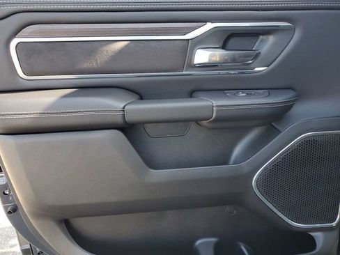 New 2026 RAM 1500 Laramie AWD/4WD image 18