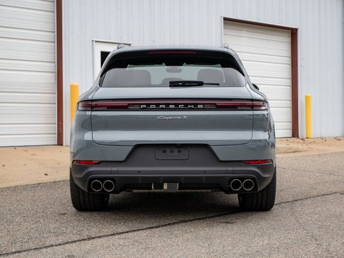 New 2026 Porsche Cayenne S AWD/4WD image 6