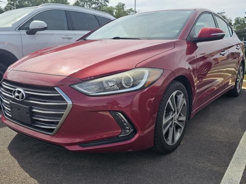 Used 2017 Hyundai Elantra Limited FWD image 1