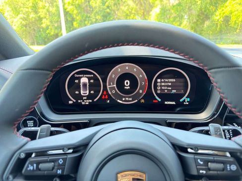 New 2026 Porsche Cayenne Coupe image 10