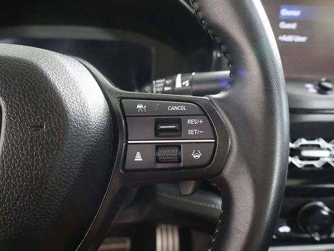 Used 2025 Honda Accord Sport image 44