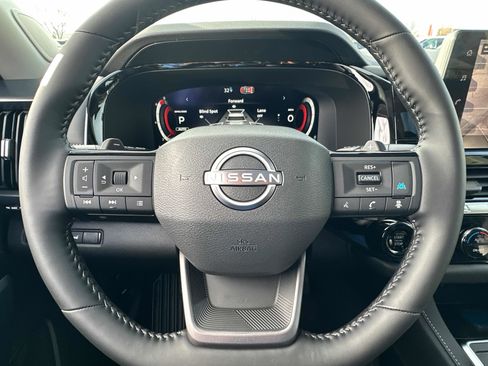 New 2026 Nissan Pathfinder SL AWD/4WD image 40