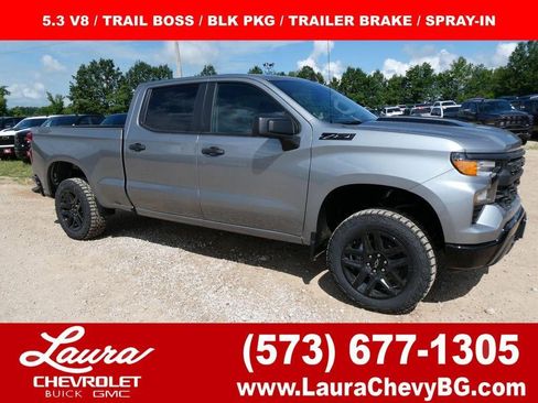 New 2026 Chevrolet Silverado 1500 Custom Trail Boss w/ Dark Appearance Package AWD/4WD image 1