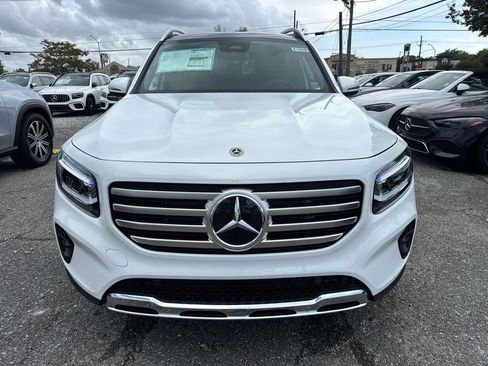 Used 2026 Mercedes-Benz GLB 250 image 2