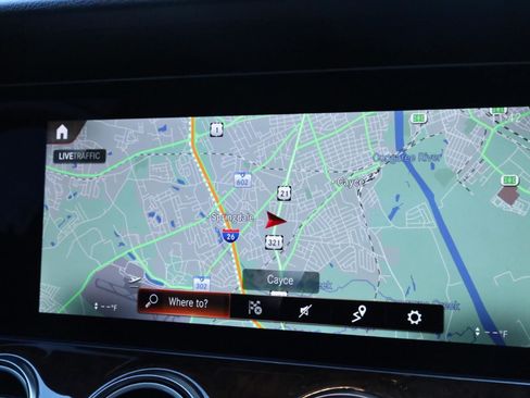 Used 2021 Mercedes-Benz E 350 4MATIC Sedan image 12