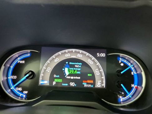 Used 2023 Toyota RAV4 XLE Premium AWD/4WD image 27