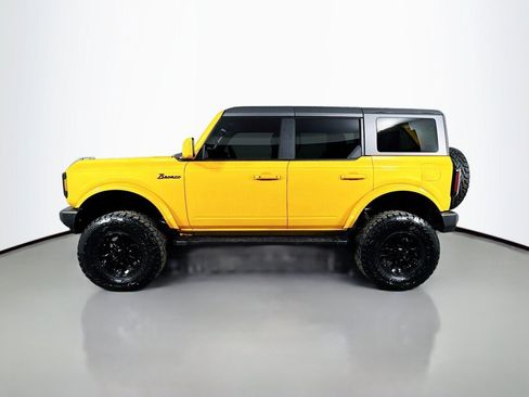 Used 2021 Ford Bronco Outer Banks AWD/4WD image 2