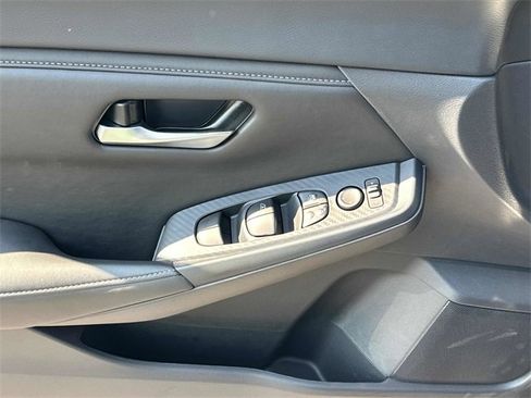 New 2025 Nissan Sentra SV w/ All-Weather Package image 7