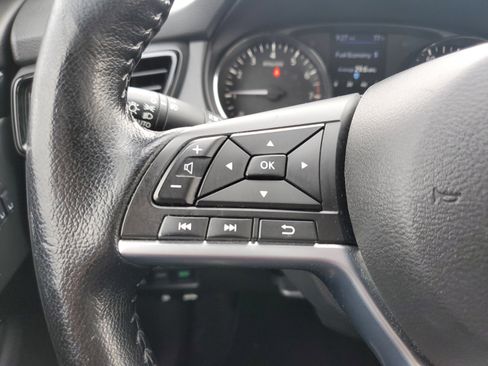 Used 2022 Nissan Rogue Sport SV w/ Technology Package AWD/4WD image 20