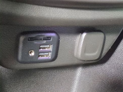 Used 2020 Chevrolet Traverse Premier w/ Redline Edition image 25