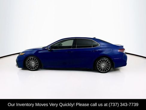 Used 2024 Toyota Camry XSE FWD image 4