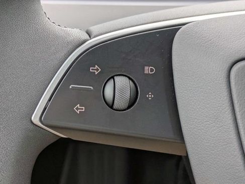 Used 2025 Tesla Model 3 Long Range RWD image 23