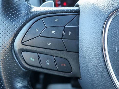 Used 2023 Dodge Durango GT image 13