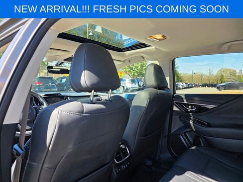 Used 2022 Subaru Outback Limited image 14