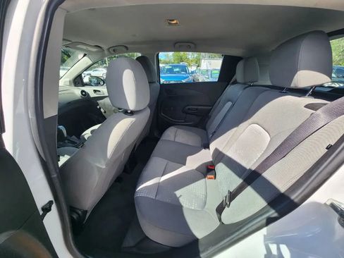 Used 2020 Chevrolet Sonic LT image 19